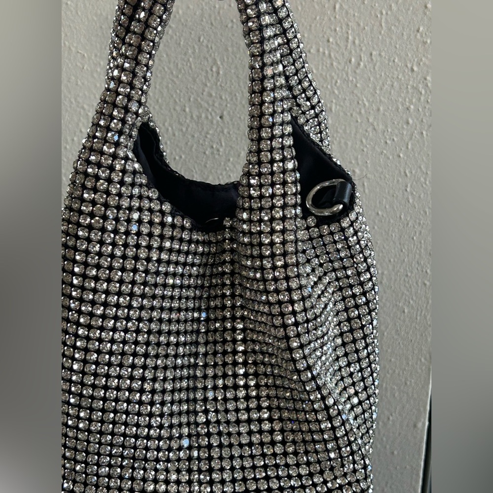 Beautiful Rhinestone purse brand new never used - Picture 3 of 3